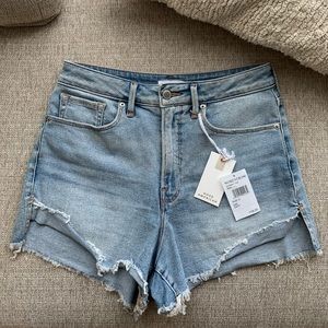 Good American Good Curve Short Raw Hem Size 8 New With Tags Blue 690